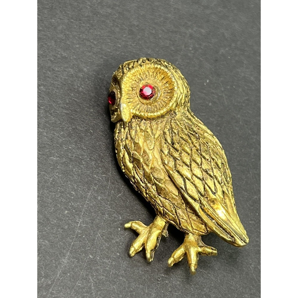 Vintage Custom Craft Gold Tone Owl Brooch Red Rhinestone Eyes Textured Figural